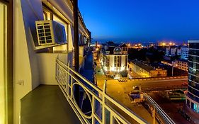 Apartment On Grecheskaya 5